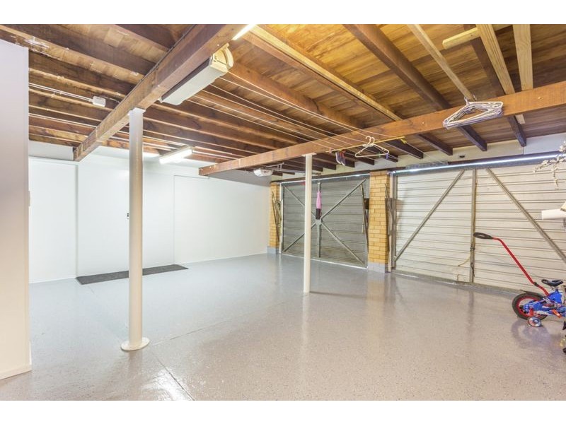 20 Peter St, Strathpine QLD 4500