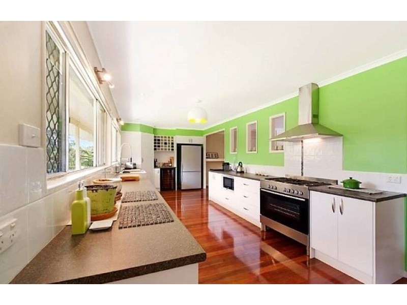 236 Mansfield Rd, Elimbah QLD 4516