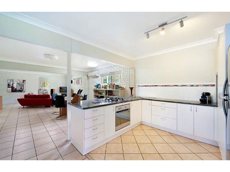 236 Mansfield Rd, Elimbah QLD 4516