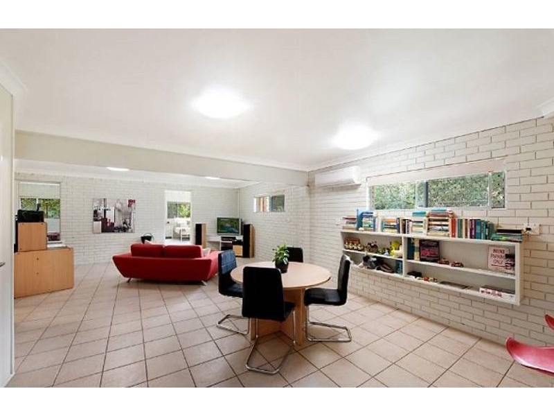 236 Mansfield Rd, Elimbah QLD 4516