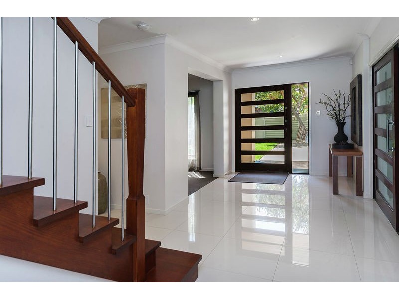 40 The Peninsula, Helensvale QLD 4212