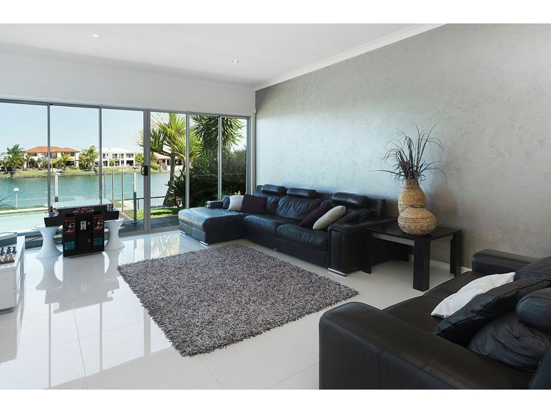40 The Peninsula, Helensvale QLD 4212