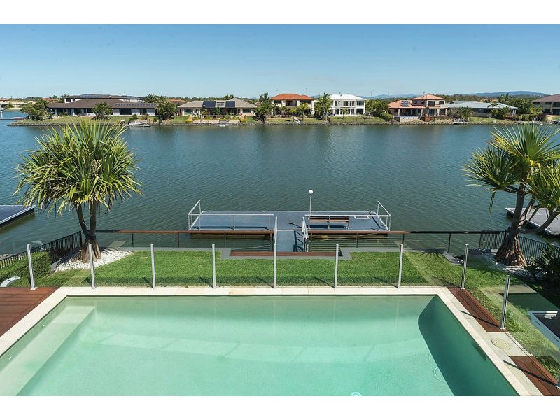 40 The Peninsula, Helensvale QLD 4212