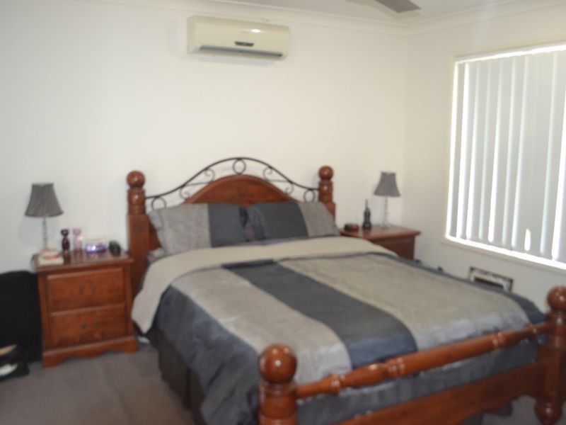 4 Haslingden Park Dr, Lowood QLD 4311