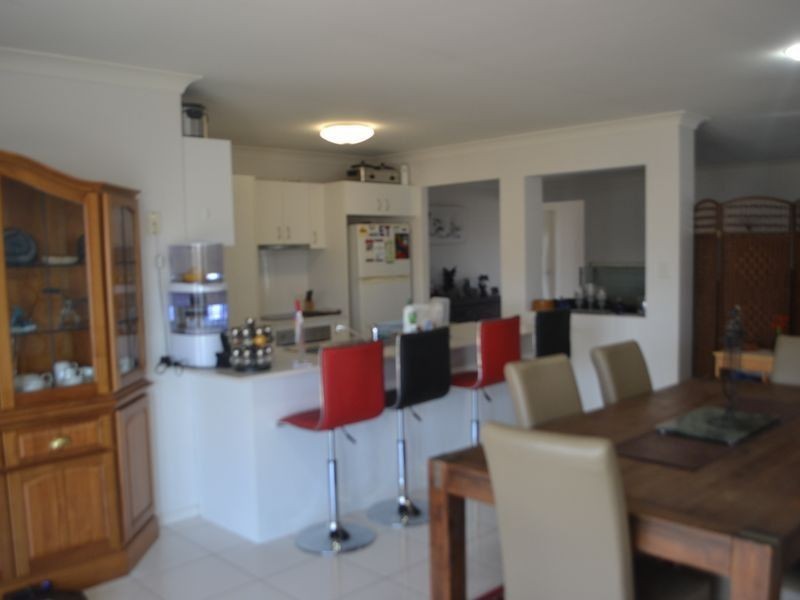 4 Haslingden Park Dr, Lowood QLD 4311