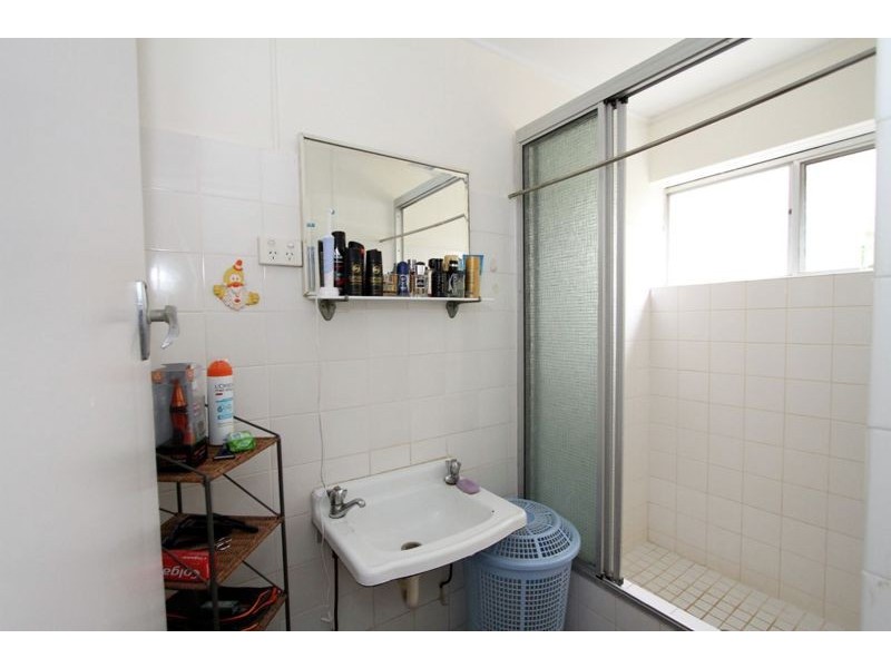 88 Arthur St, Woody Point QLD 4019