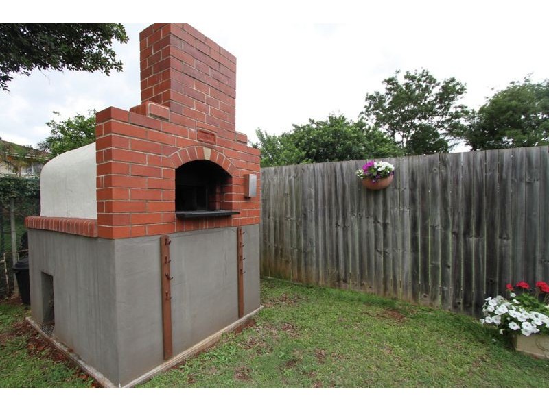 88 Arthur St, Woody Point QLD 4019