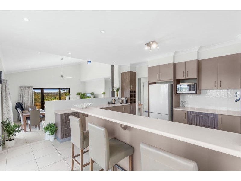 12 Bindarri Close, Waterford QLD 4133