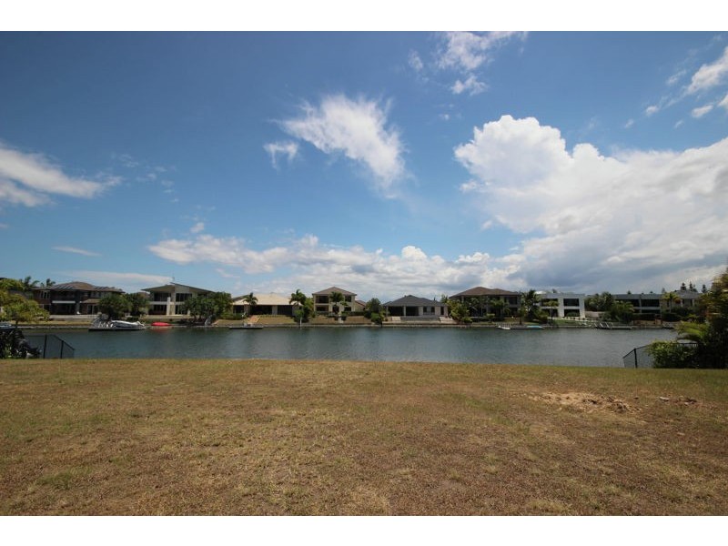 16 Parkview Pl, Helensvale QLD 4212