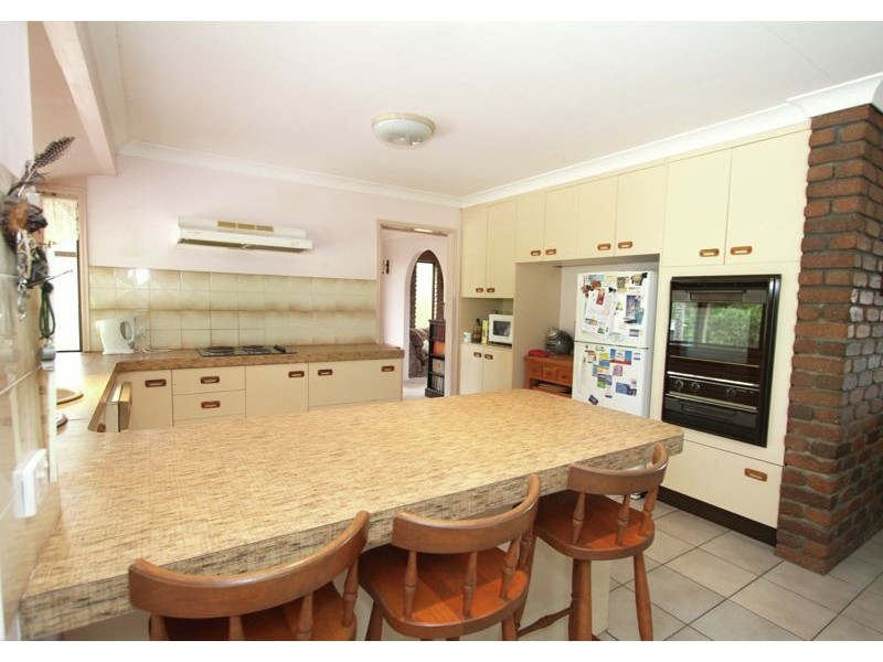 11 Richards Rd, Narangba QLD 4504