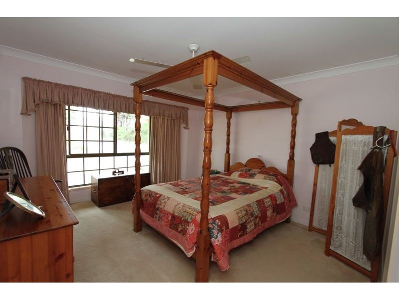 11 Richards Rd, Narangba QLD 4504