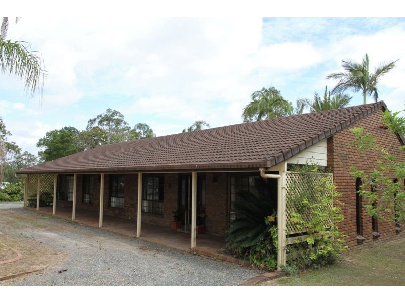 11 Richards Rd, Narangba QLD 4504