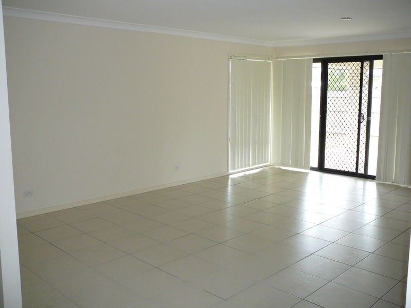 6 Lyndon Way, Bellmere QLD 4510