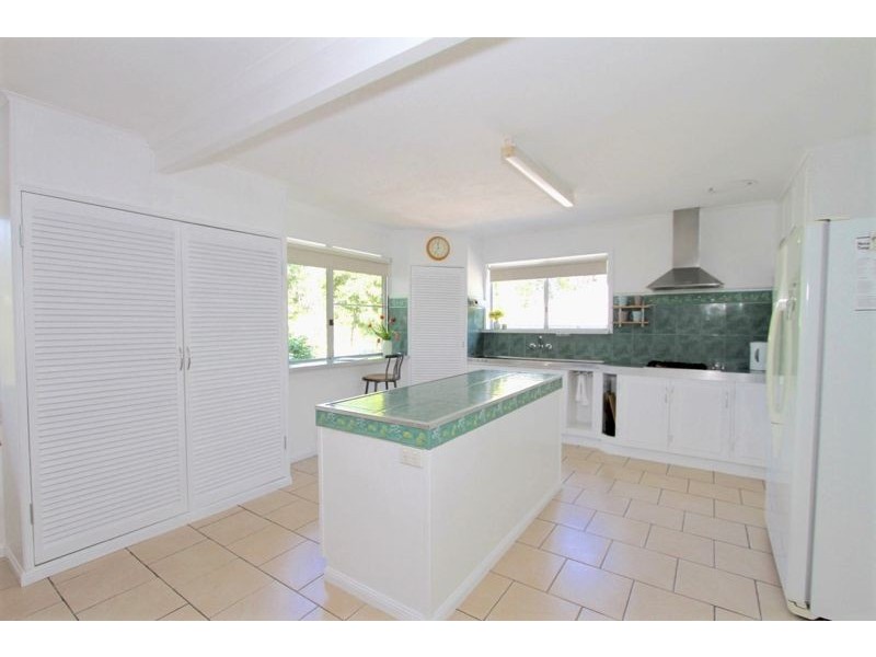 111 Old Bay Road, Deception Bay QLD 4508