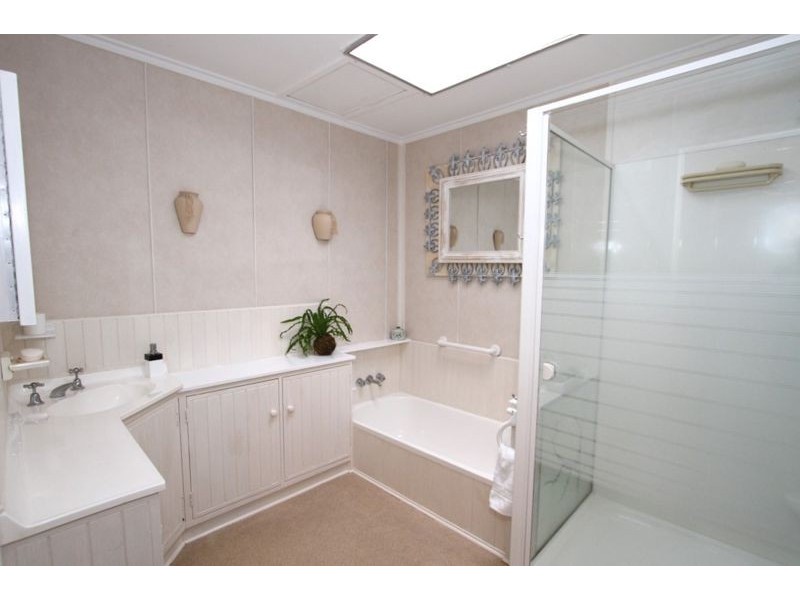 111 Old Bay Road, Deception Bay QLD 4508