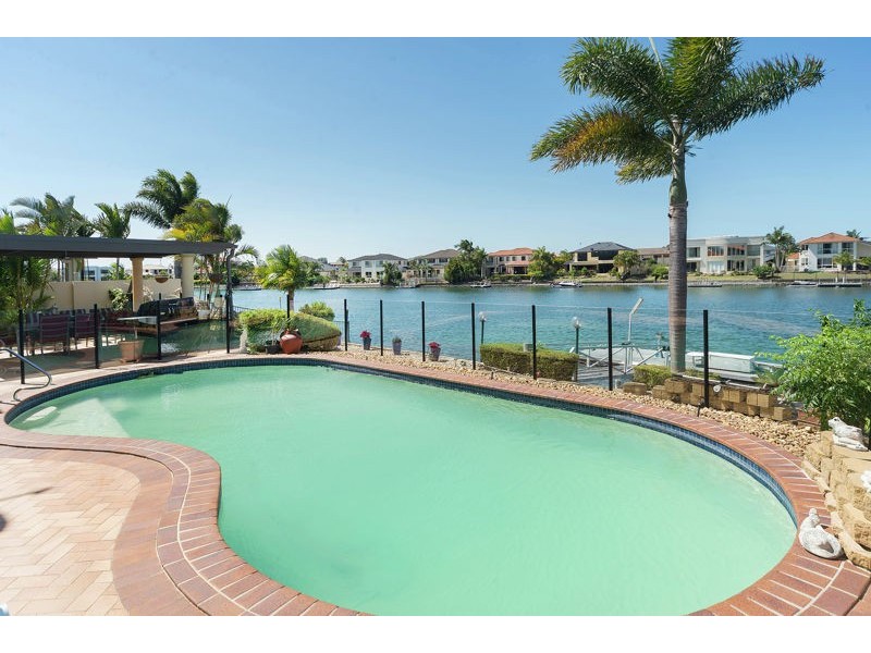 11 Windchimes Way, Helensvale QLD 4212