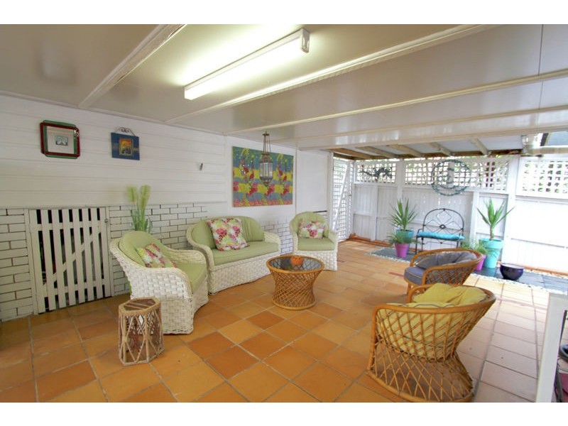 20 Greenwood St, Brighton QLD 4017