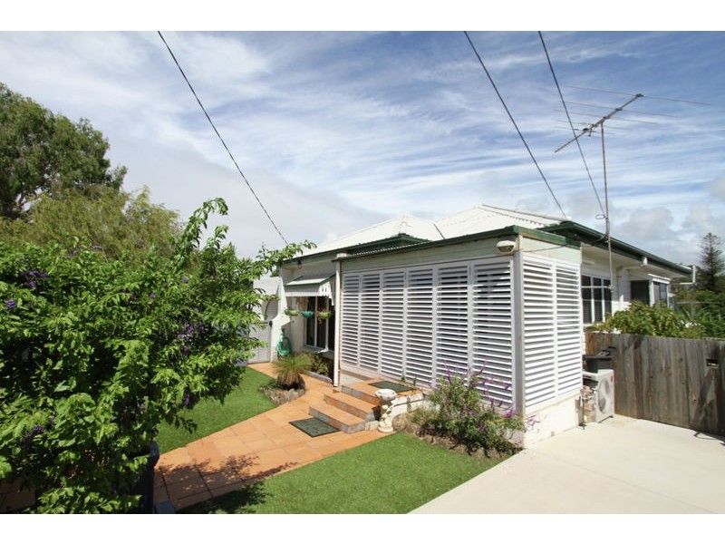 20 Greenwood St, Brighton QLD 4017