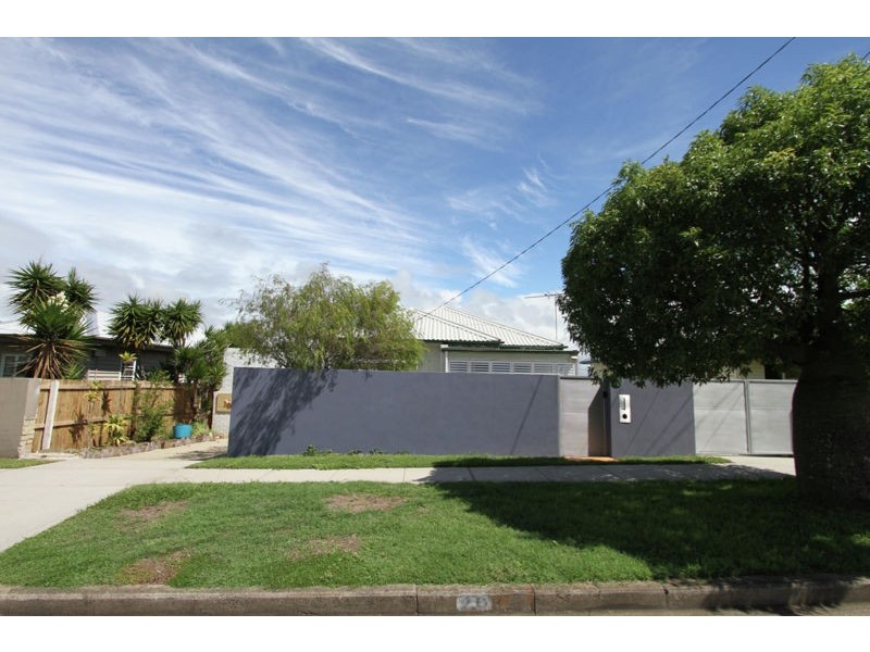20 Greenwood St, Brighton QLD 4017