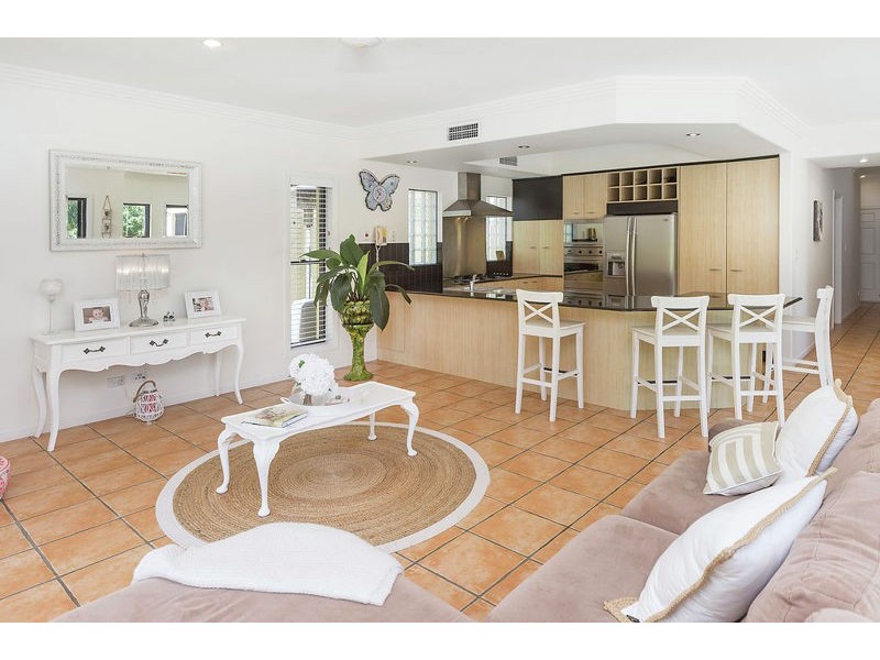 3160 Riverleigh Drive, Hope Island QLD 4212