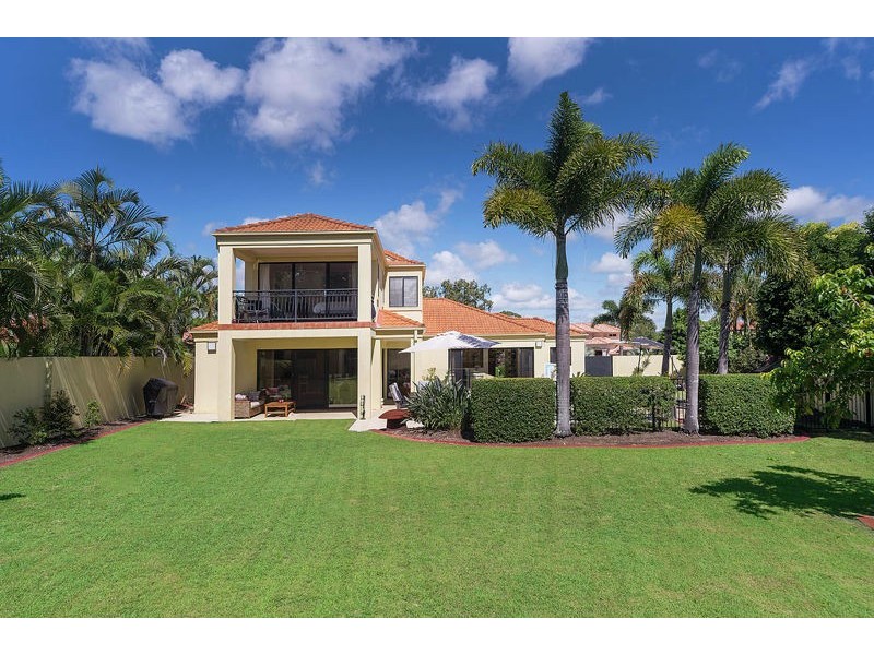 3160 Riverleigh Drive, Hope Island QLD 4212
