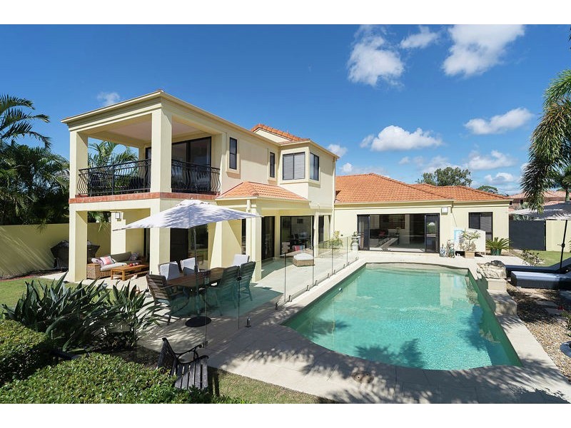 3160 Riverleigh Drive, Hope Island QLD 4212