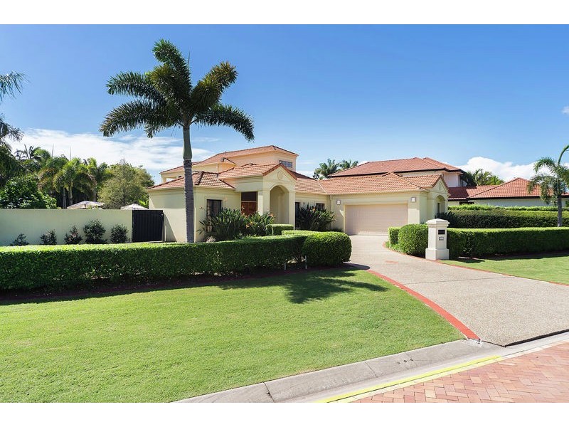 3160 Riverleigh Drive, Hope Island QLD 4212