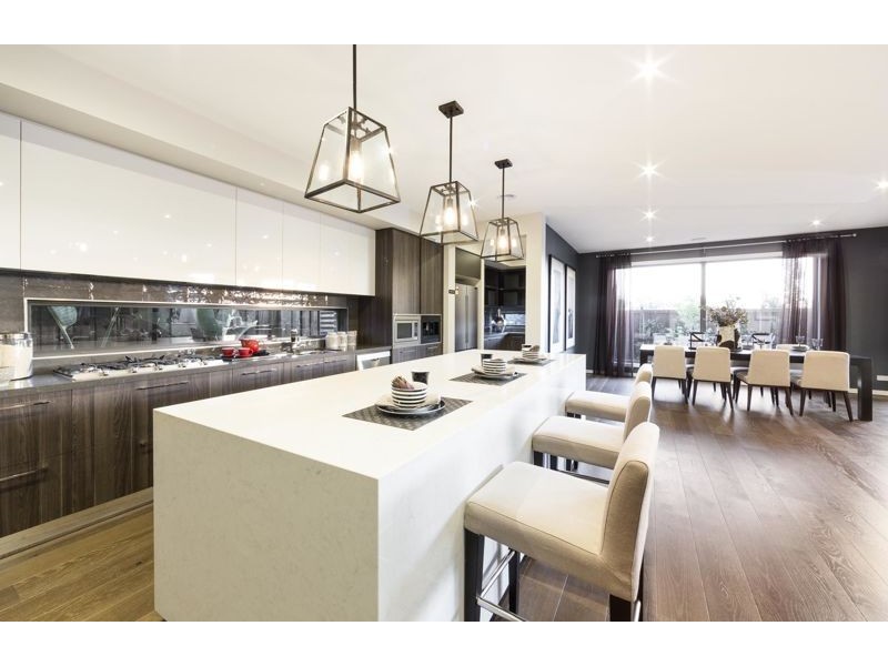 15 Pipers Point, Helensvale QLD 4212