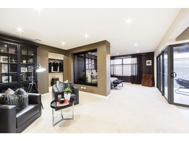 15 Pipers Point, Helensvale QLD 4212