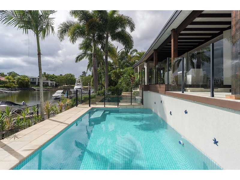 1033 Rosebank Way, Hope Island QLD 4212