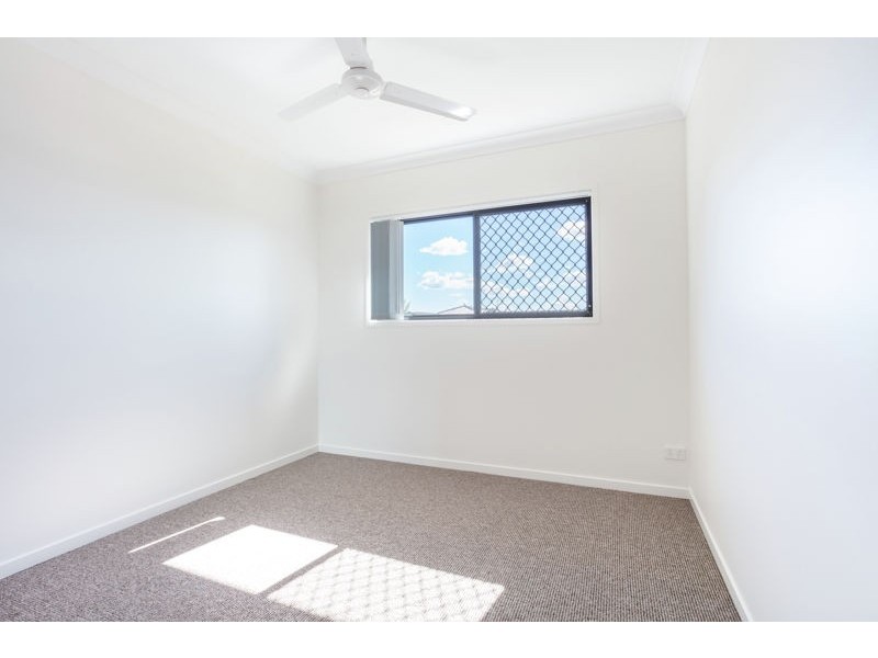 41 Nightshade Crescent, Pimpama QLD 4209