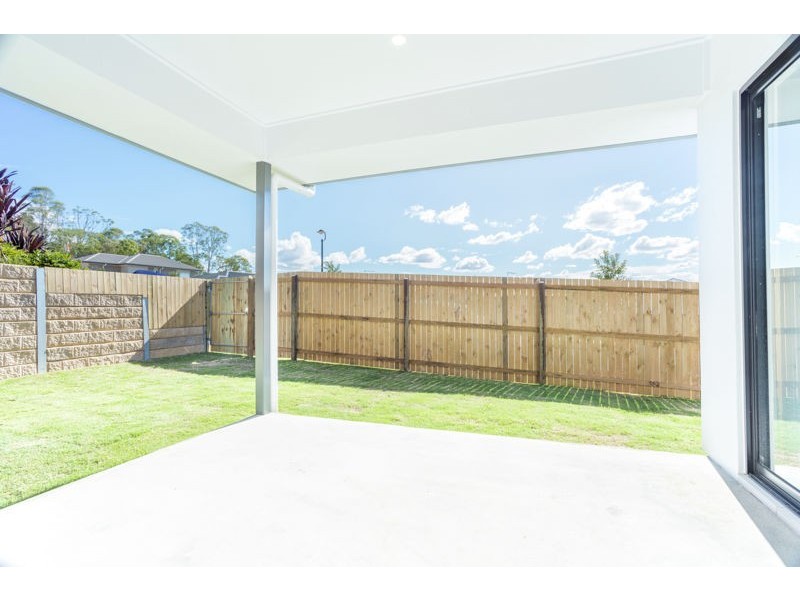 41 Nightshade Crescent, Pimpama QLD 4209