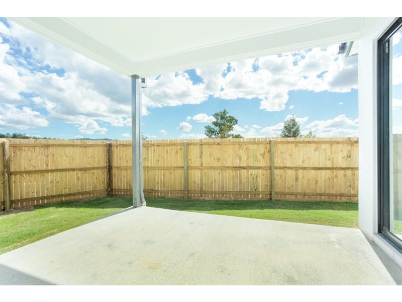 28 Cairnlea Drive, Pimpama QLD 4209