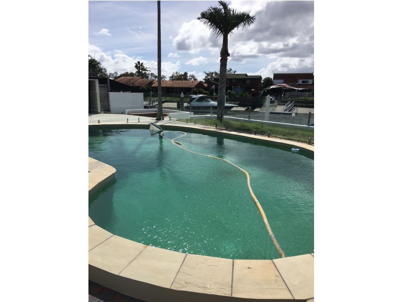 26 Walter Raleigh Cr, Hollywell QLD 4216