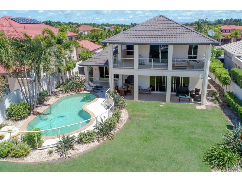 2168 Beaufort Way, Hope Island QLD 4212