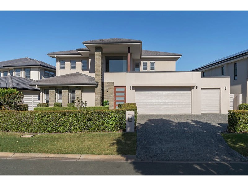 6180 Bolsena Circuit, Hope Island QLD 4212