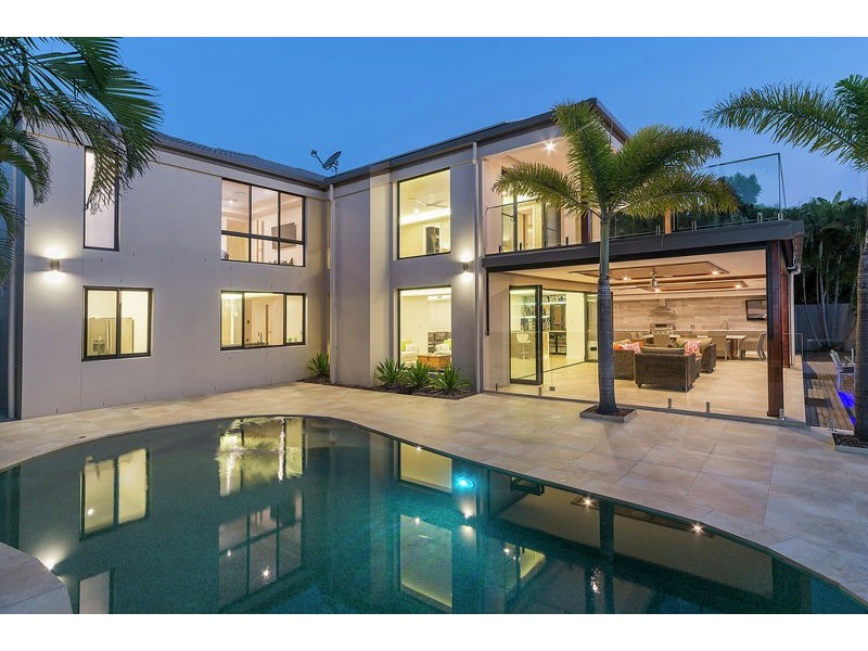 1051 Rosebank Way, Hope Island QLD 4212