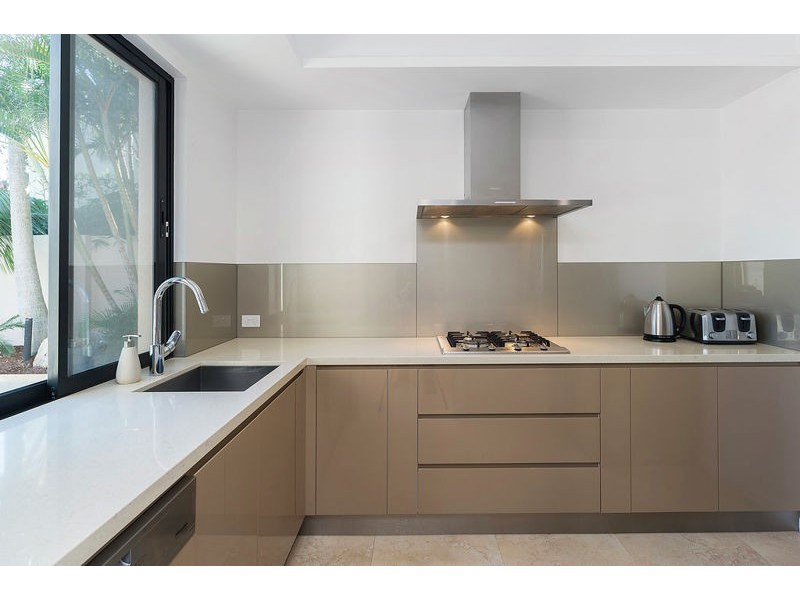 1051 Rosebank Way, Hope Island QLD 4212