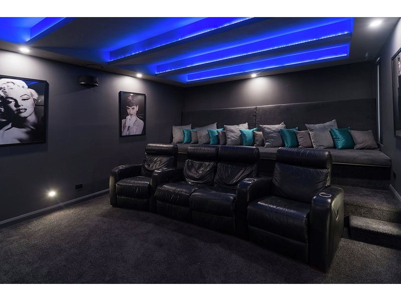 1051 Rosebank Way, Hope Island QLD 4212