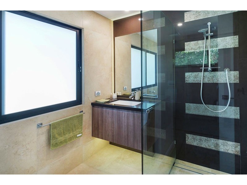 1051 Rosebank Way, Hope Island QLD 4212