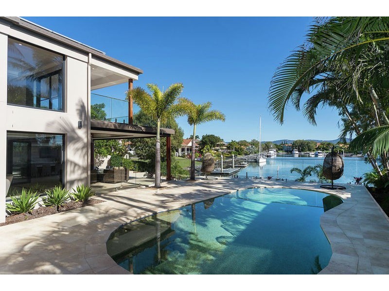 1051 Rosebank Way, Hope Island QLD 4212