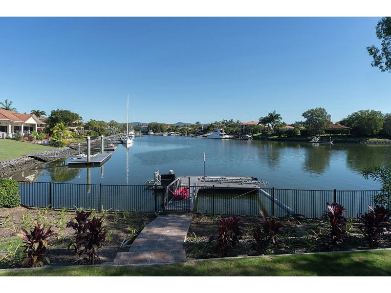 1051 Rosebank Way, Hope Island QLD 4212