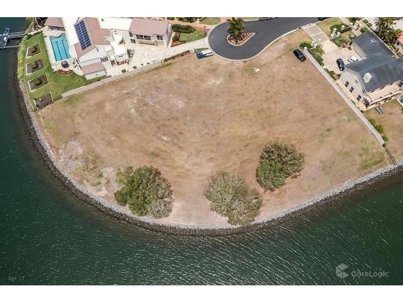 1113 & 1116 Beechwood Dr, Hope Island QLD 4212