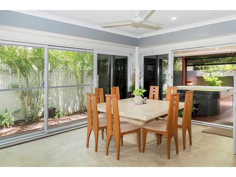 28 Galley Road, Hope Island QLD 4212