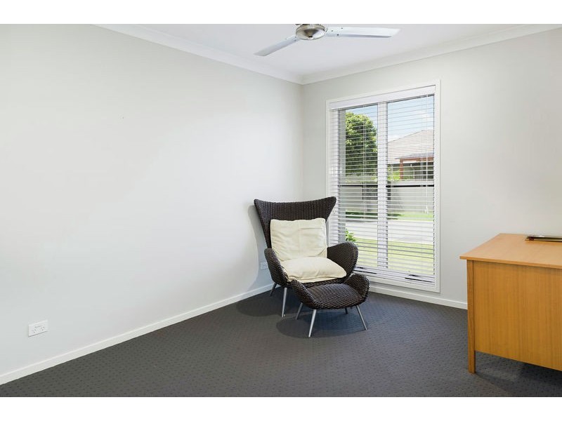 28 Galley Road, Hope Island QLD 4212