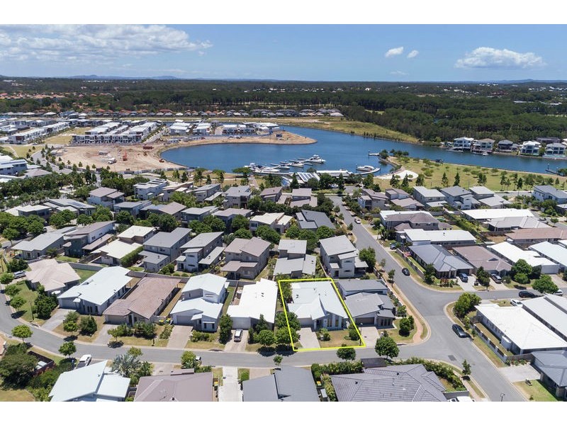 28 Galley Road, Hope Island QLD 4212