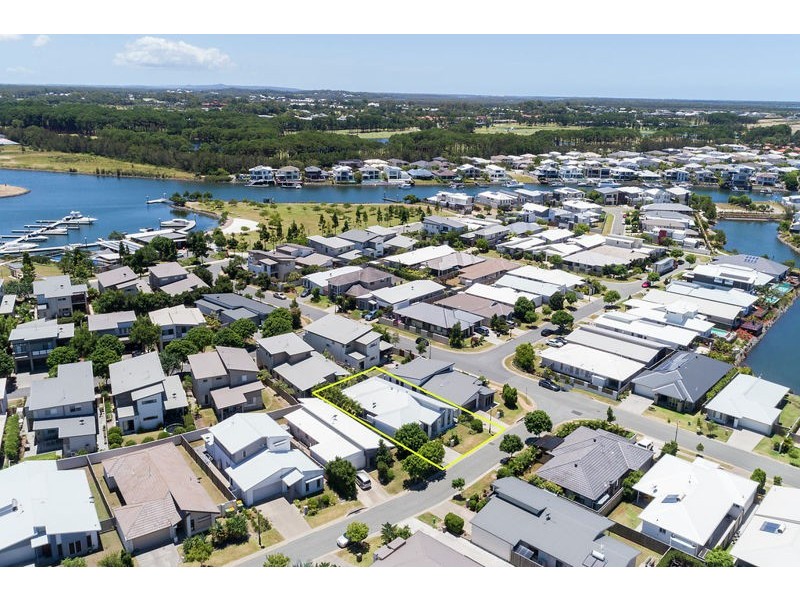 28 Galley Road, Hope Island QLD 4212