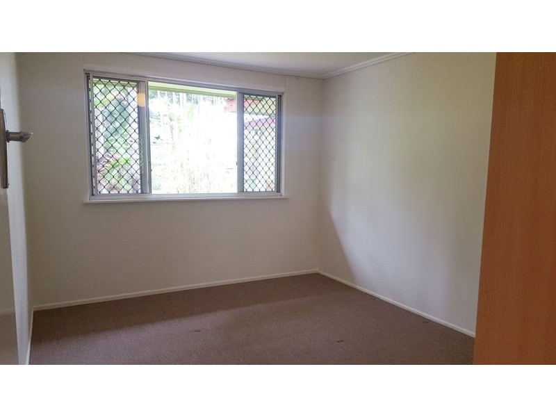 143 Old Bay Rd, Deception Bay QLD 4508