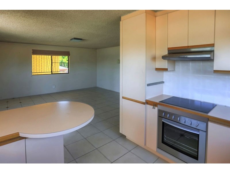 2/176-178 Hornibrook Esplanade, Clontarf QLD 4019