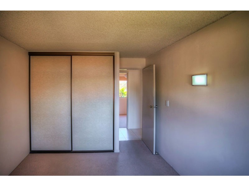 2/176-178 Hornibrook Esplanade, Clontarf QLD 4019